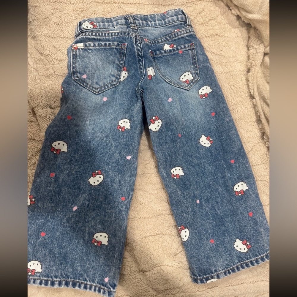H&M Blue Denim Jeans with Character Detail - Picture 2 of 3